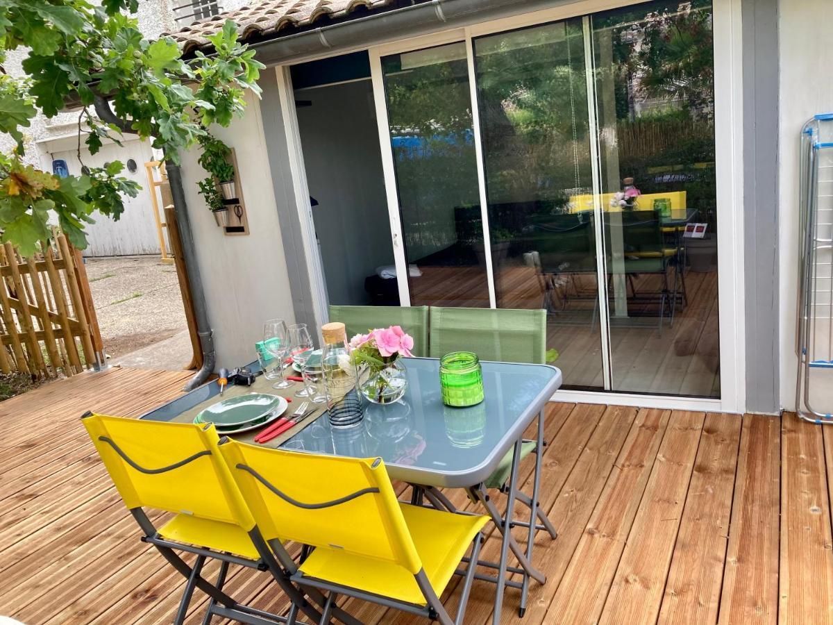 Charmant Chalet Avec Une Grande Terrasse Au Pyla La Teste-de-Buch Exteriör bild