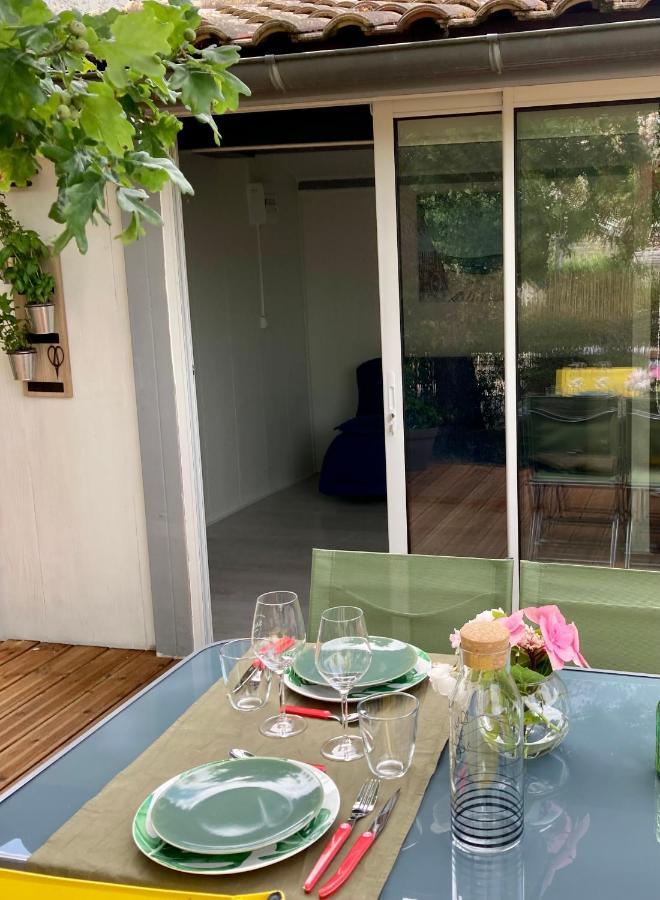 Charmant Chalet Avec Une Grande Terrasse Au Pyla La Teste-de-Buch Exteriör bild